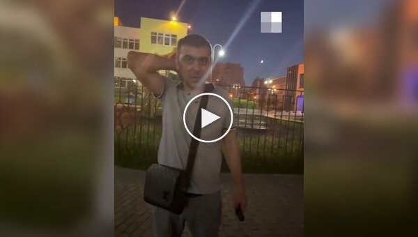 A man in Russia tried to lure girls into his SUV and opened fire on their defenders in Yekaterinburg