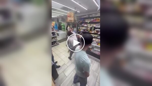 Заслуженная порка после подлого удара