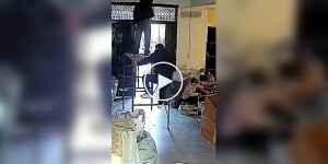 Оборони меня, Господи, от друзей, а с врагами я как-нибудь сам управлюсь