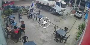 A spectacular end to a get-together with the girls