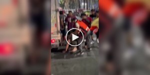 A group of ten men brutally beat a tourist at a popular Asian resort ., conflict, Russian, tourist