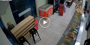 Instant karma for a thief worked so quickly that it’s unlikely he’ll ever dare to commit a robbery again