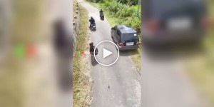 Two people on a motorcycle tried to rob a passerby, but failed