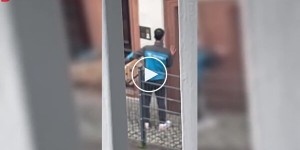 Кур'єр залишив більше, ніж просто посилку